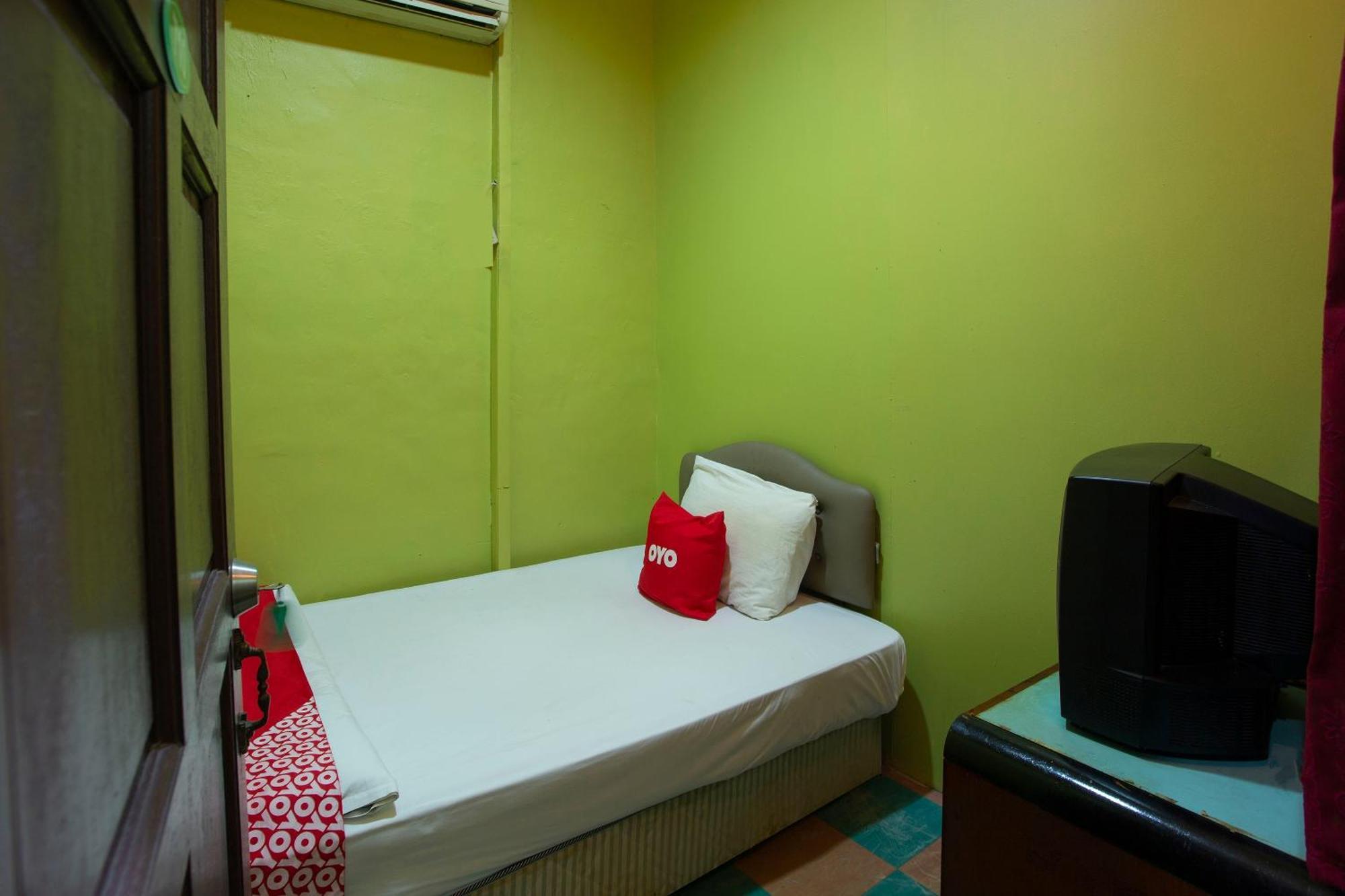 Spot On 90137 Casavilla Hotel Pudu Kuala Lumpur Exteriör bild