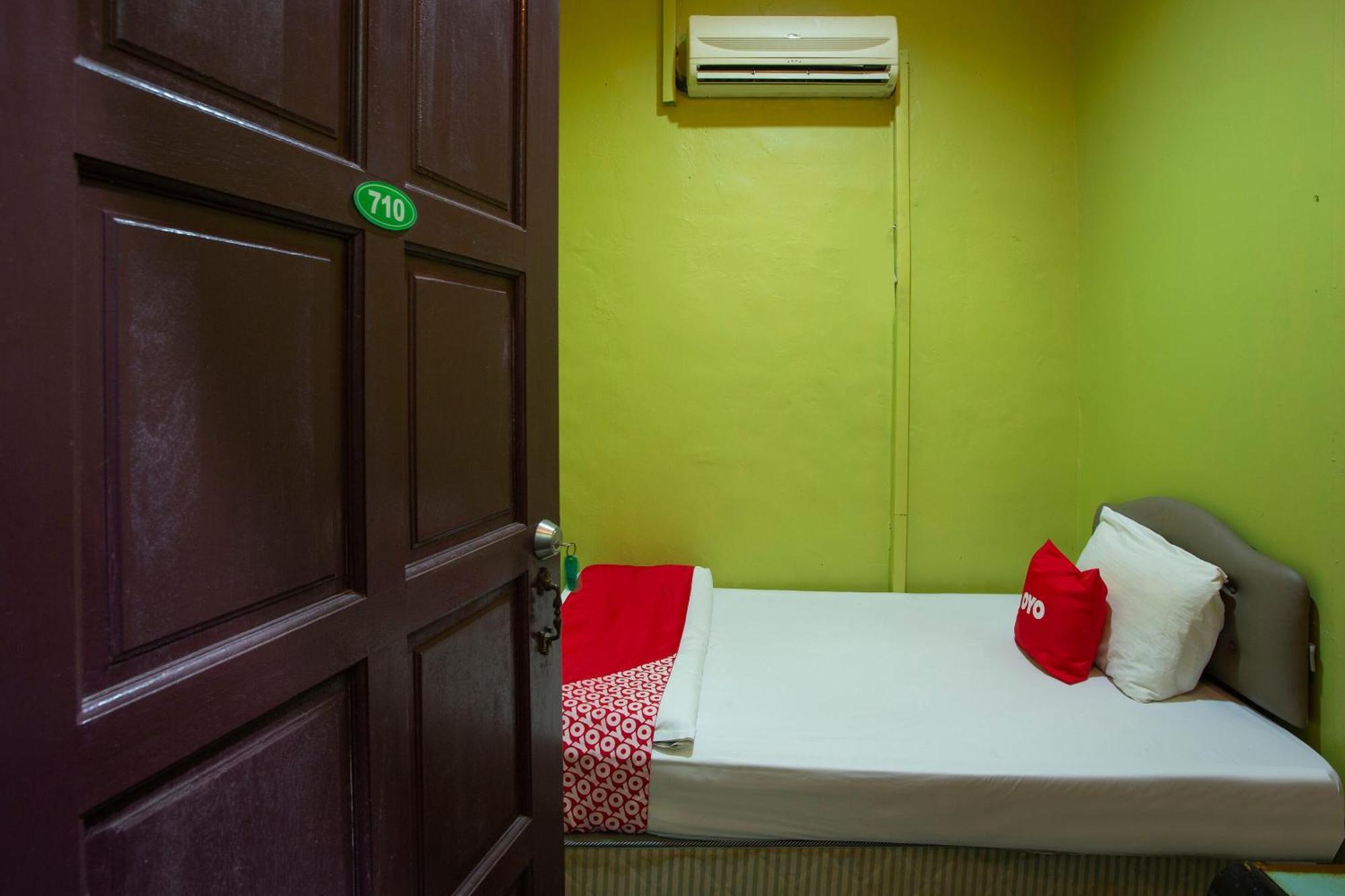 Spot On 90137 Casavilla Hotel Pudu Kuala Lumpur Exteriör bild